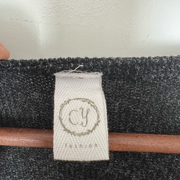 Black Long Sleeve top. - Picture 3 of 3